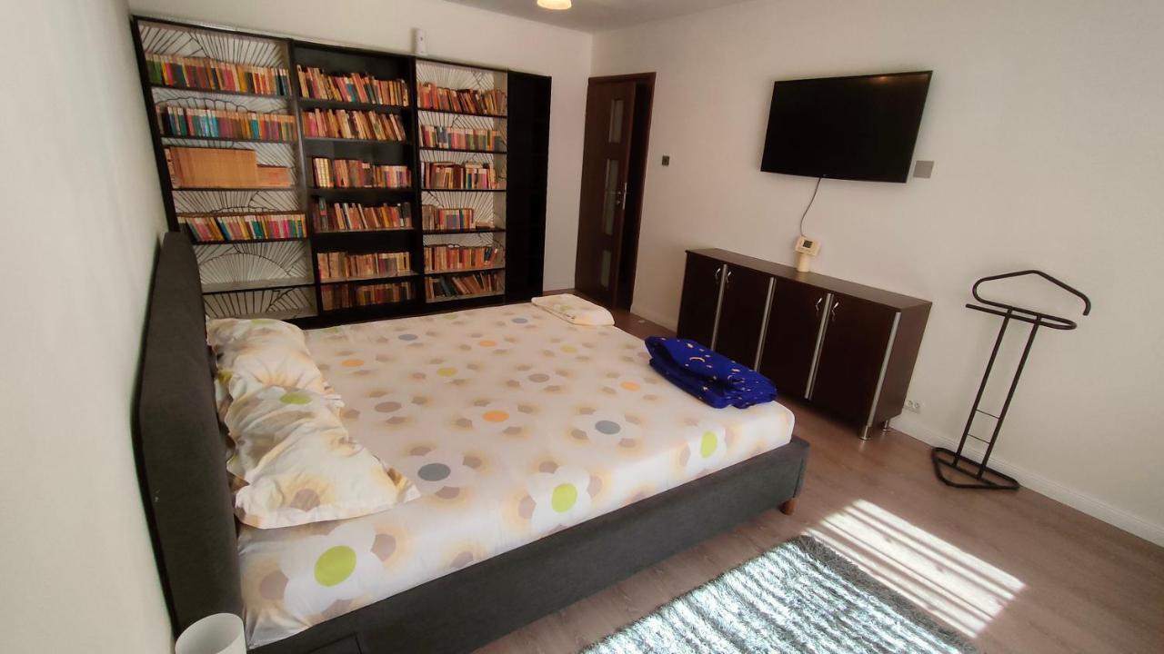 Duck Apartment Bukares Bagian luar foto