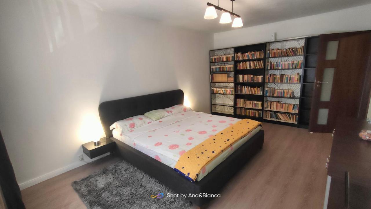 Duck Apartment Bukares Bagian luar foto